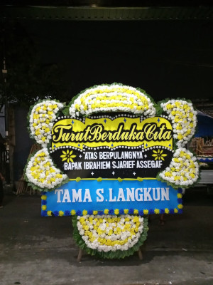 Papan Bunga Duka di Nasal